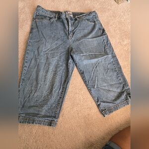 Faded Glory Light Blue Denim Capris